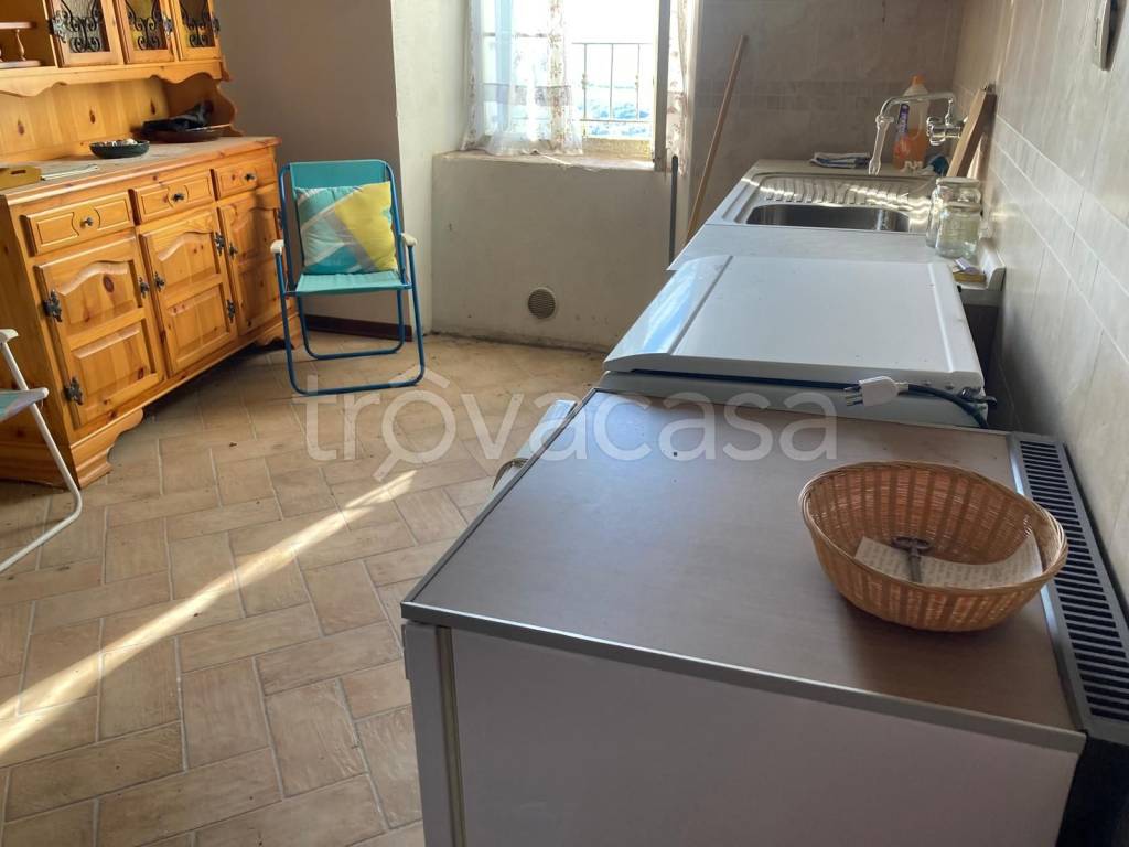 appartamento in vendita a Pavullo nel Frignano in zona Montecuccolo