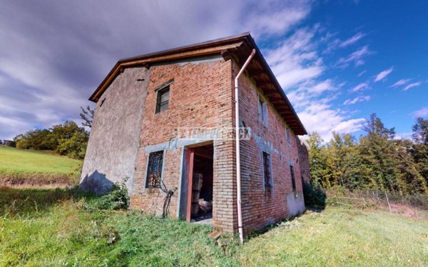 casale in vendita a Pavullo nel Frignano