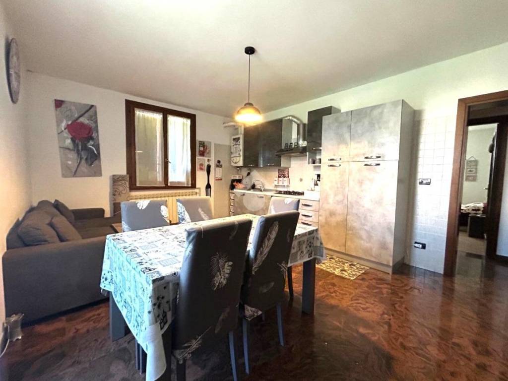 appartamento in vendita a Pavullo nel Frignano in zona Sant'Antonio
