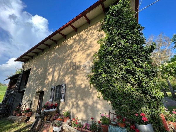 casa indipendente in vendita a Pavullo nel Frignano