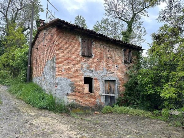appartamento in vendita a Pavullo nel Frignano in zona Sant'Antonio
