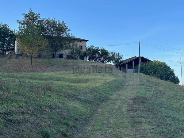 casa indipendente in vendita a Pavullo nel Frignano