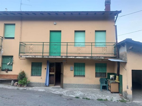 casa indipendente in vendita a Pavullo nel Frignano in zona Verica