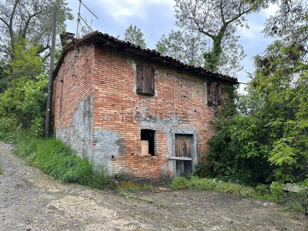 appartamento in vendita a Pavullo nel Frignano in zona Sant'Antonio