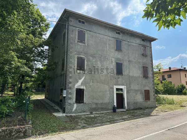 pentavano in vendita a Pavullo nel Frignano in zona Coscogno