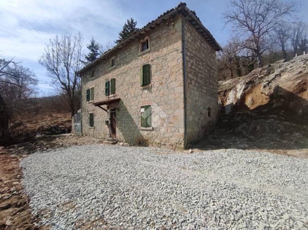 casa indipendente in vendita a Pavullo nel Frignano