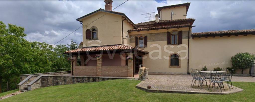casa indipendente in vendita a Pavullo nel Frignano in zona Monzone