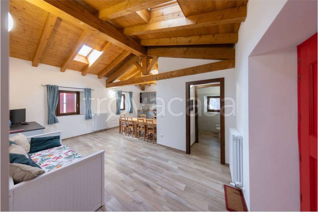 casa indipendente in vendita a Pavullo nel Frignano in zona Gaiato