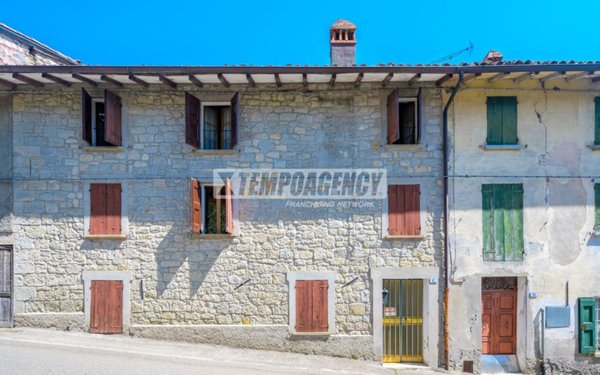 appartamento in vendita a Pavullo nel Frignano in zona Benedello