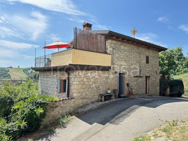 appartamento in vendita a Pavullo nel Frignano in zona Benedello