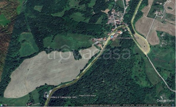 ufficio in vendita a Pavullo nel Frignano in zona Castagneto