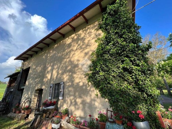 casa indipendente in vendita a Pavullo nel Frignano