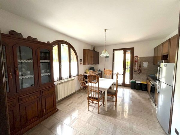 casa indipendente in vendita a Pavullo nel Frignano