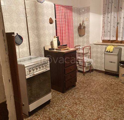 casa indipendente in vendita a Pavullo nel Frignano in zona Sant'Antonio