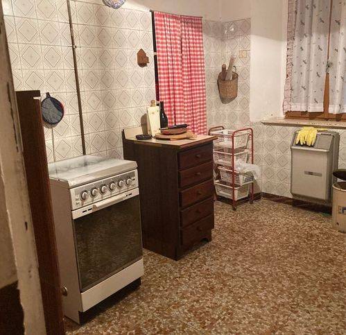 casa indipendente in vendita a Pavullo nel Frignano in zona Sant'Antonio