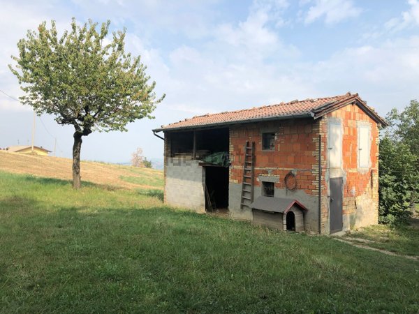 casa indipendente in vendita a Pavullo nel Frignano in zona Sant'Antonio