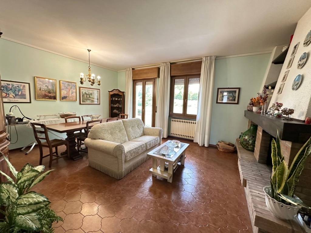 appartamento in vendita a Pavullo nel Frignano in zona Sant'Antonio