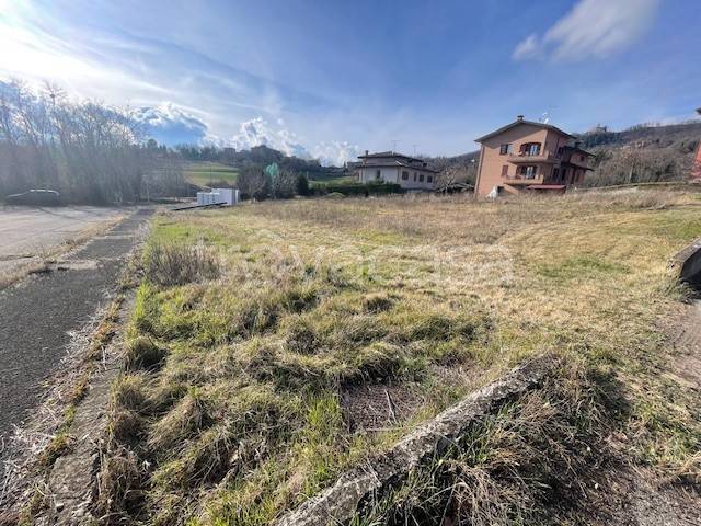 terreno edificabile in vendita a Pavullo nel Frignano in zona Verica
