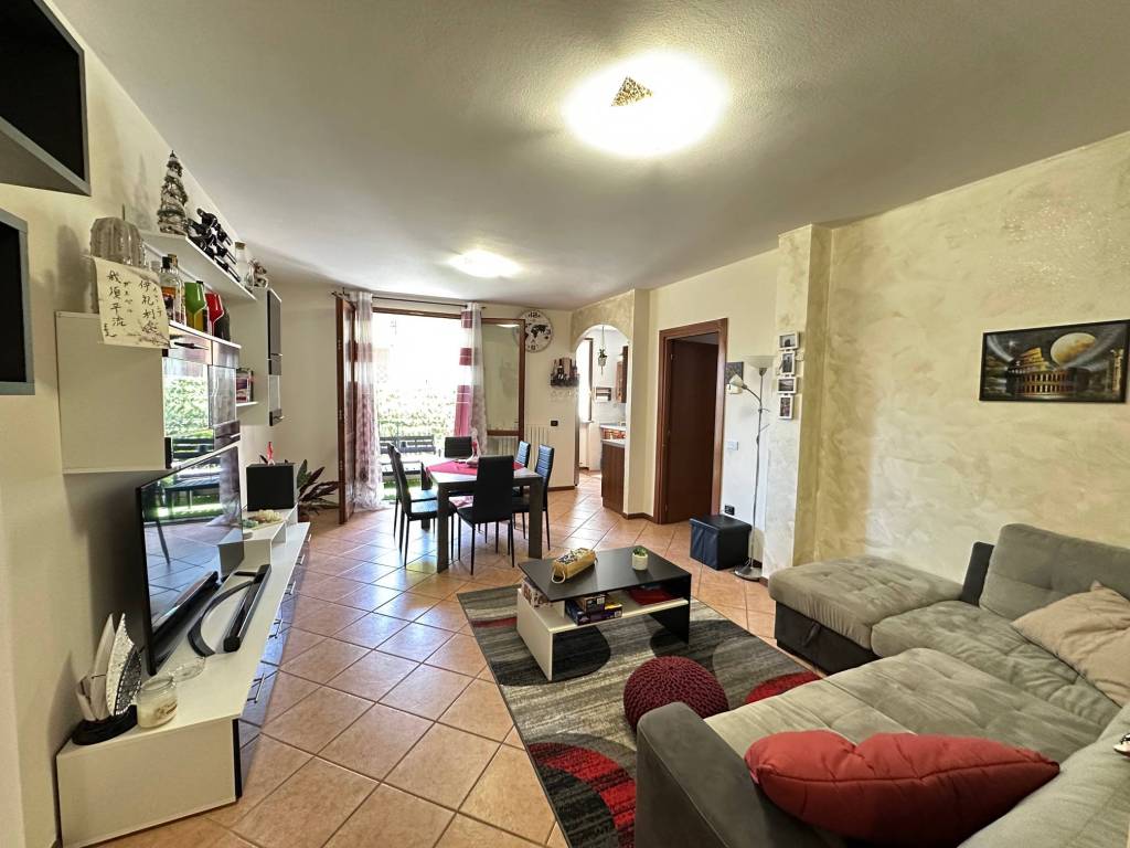 appartamento in vendita a Pavullo nel Frignano in zona Sant'Antonio