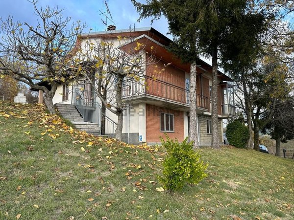 casa indipendente in vendita a Pavullo nel Frignano