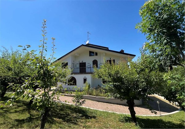 casa indipendente in vendita a Pavullo nel Frignano