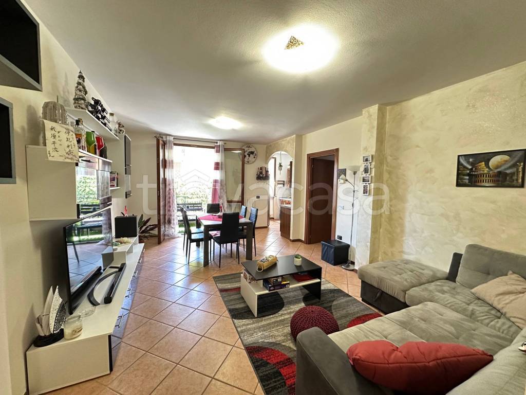 appartamento in vendita a Pavullo nel Frignano in zona Sant'Antonio