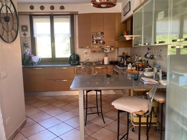 appartamento in vendita a Pavullo nel Frignano in zona Querciagrossa