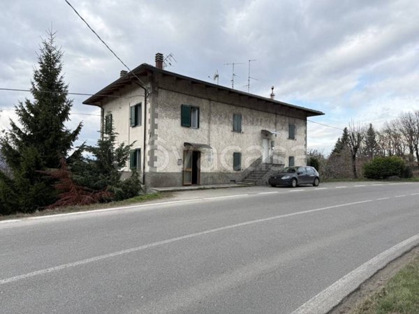 casa indipendente in vendita a Pavullo nel Frignano in zona Sant'Antonio