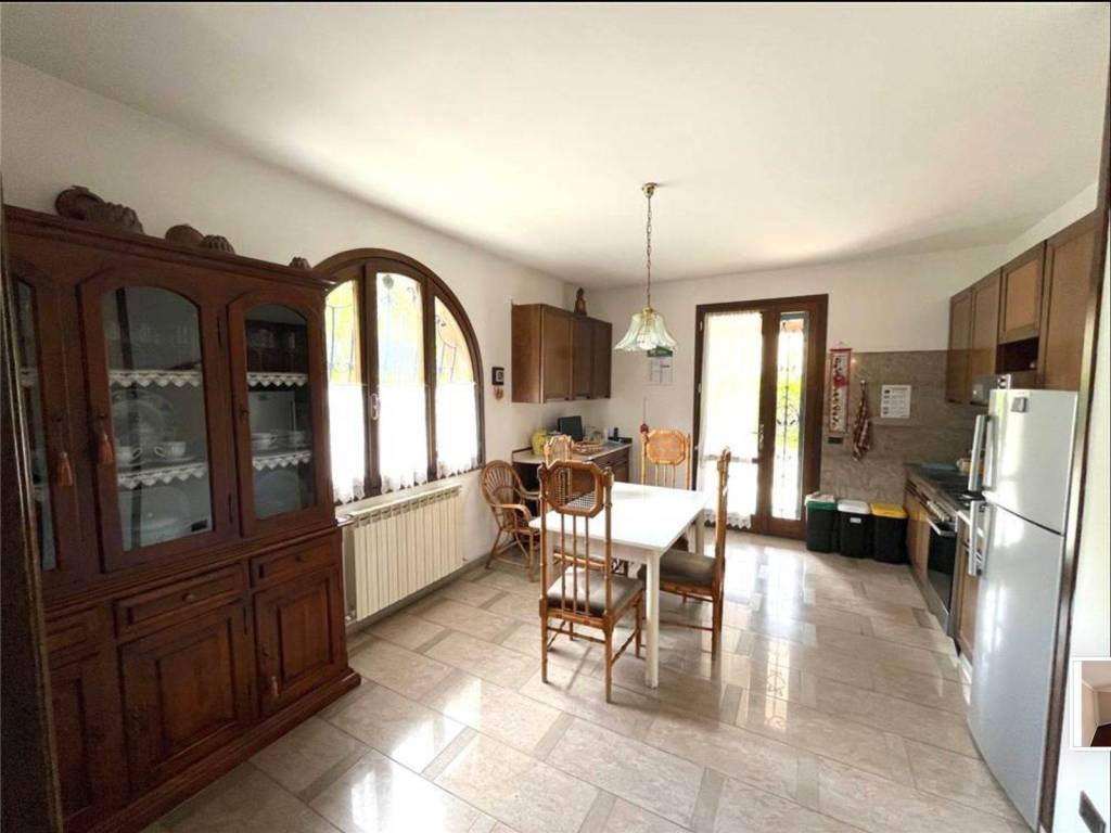 casa indipendente in vendita a Pavullo nel Frignano
