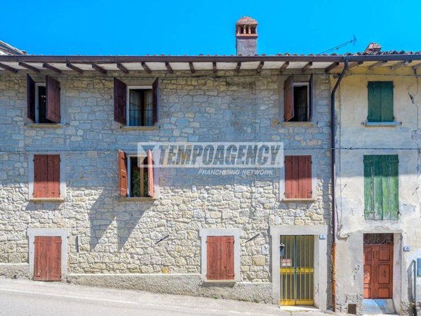 appartamento in vendita a Pavullo nel Frignano in zona Benedello