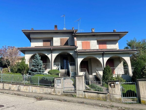 casa indipendente in vendita a Pavullo nel Frignano