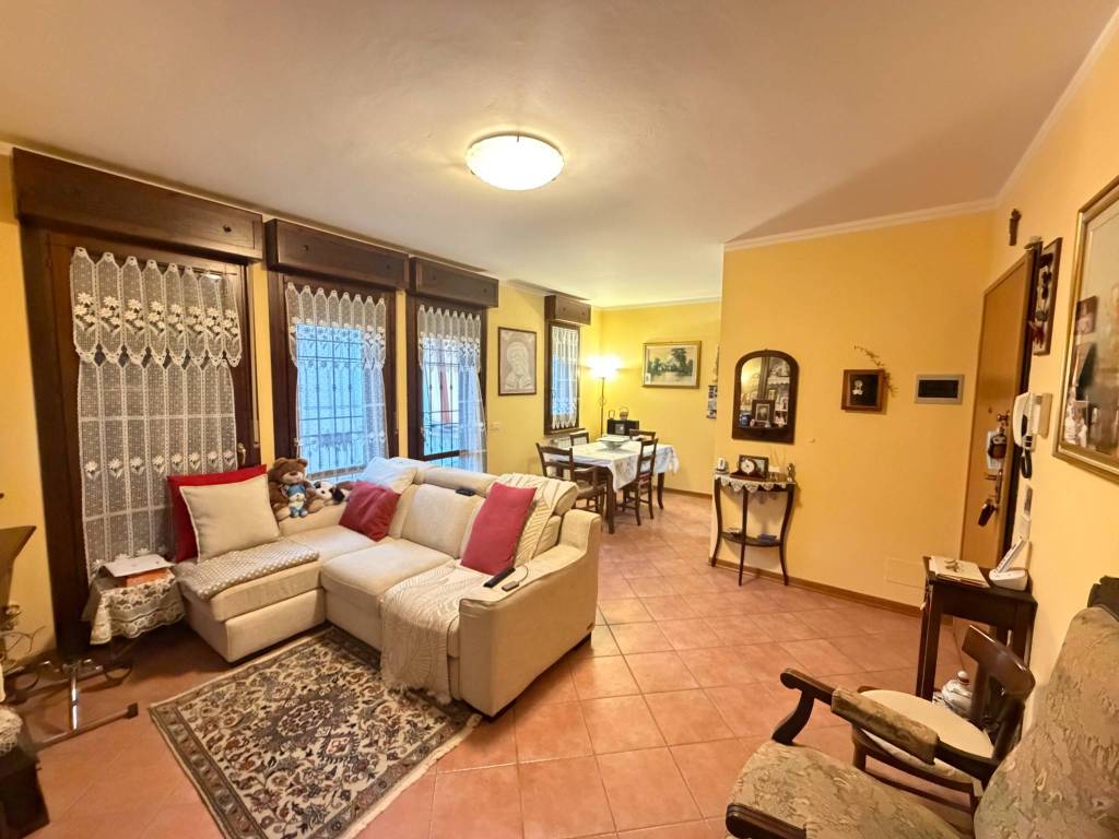 appartamento in vendita a Pavullo nel Frignano in zona Sant'Antonio