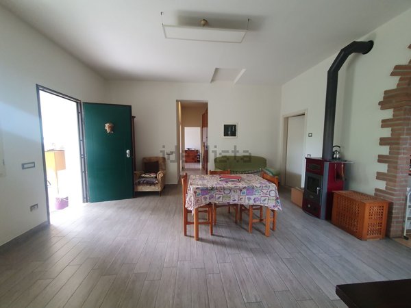 casa indipendente in vendita a Pavullo nel Frignano in zona Olina