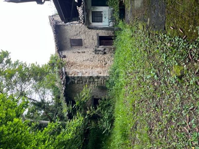 terreno edificabile in vendita a Pavullo nel Frignano in zona Sassoguidano