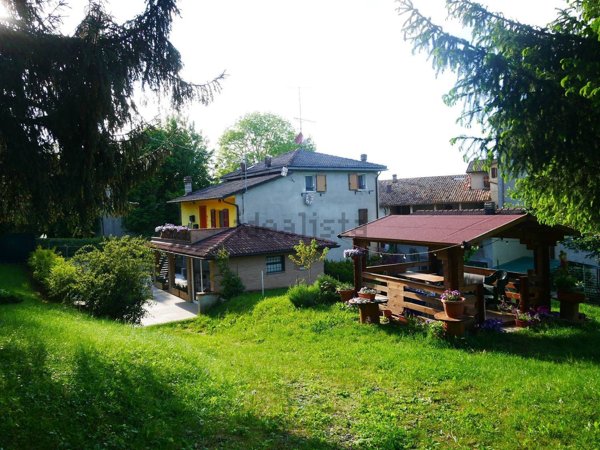casa indipendente in vendita a Pavullo nel Frignano