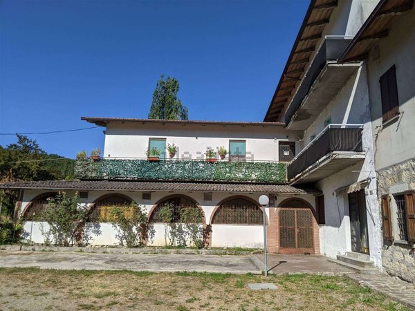 locale commerciale in vendita a Pavullo nel Frignano