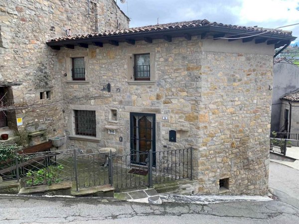 appartamento in vendita a Pavullo nel Frignano in zona Monzone