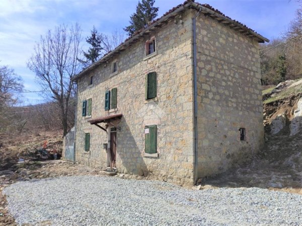 casale in vendita a Pavullo nel Frignano