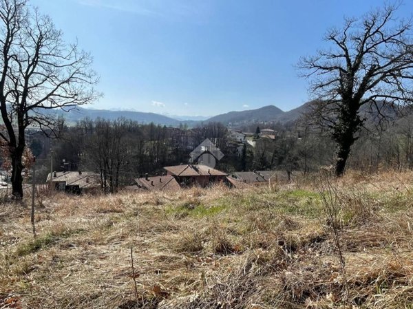 terreno edificabile in vendita a Pavullo nel Frignano