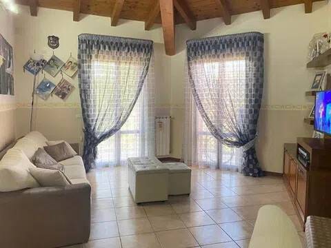 appartamento in vendita a Pavullo nel Frignano in zona Querciagrossa