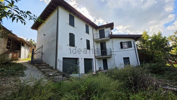casa indipendente in vendita a Pavullo nel Frignano