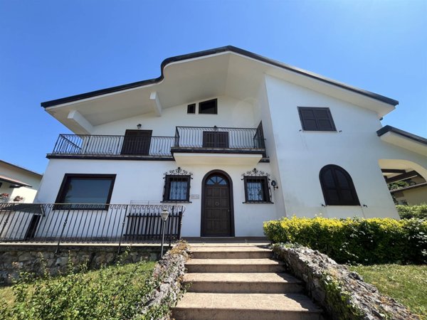 casa indipendente in vendita a Pavullo nel Frignano