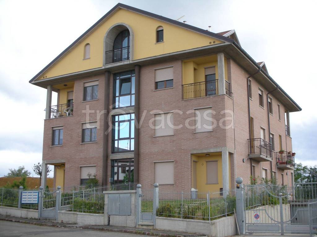 appartamento in vendita a Pavullo nel Frignano in zona Sant'Antonio