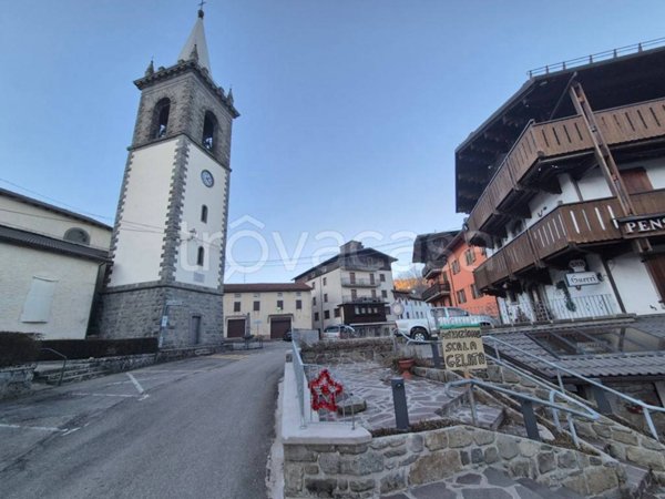 negozio in vendita a Pievepelago
