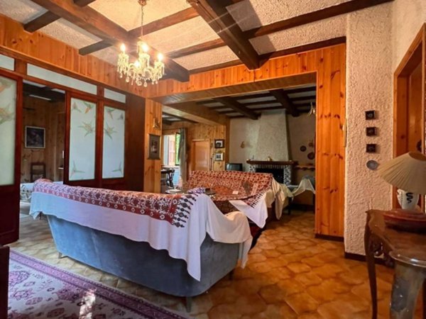 casa indipendente in vendita a Pievepelago