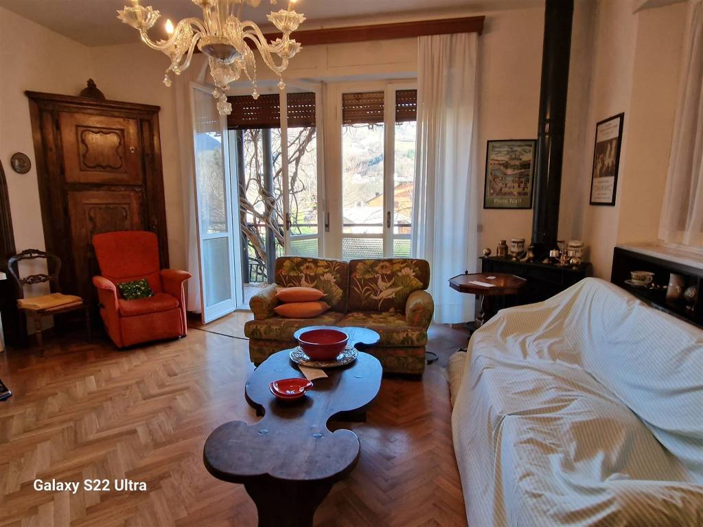 casa indipendente in vendita a Pievepelago