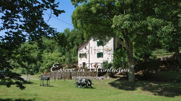 casa indipendente in vendita a Pievepelago