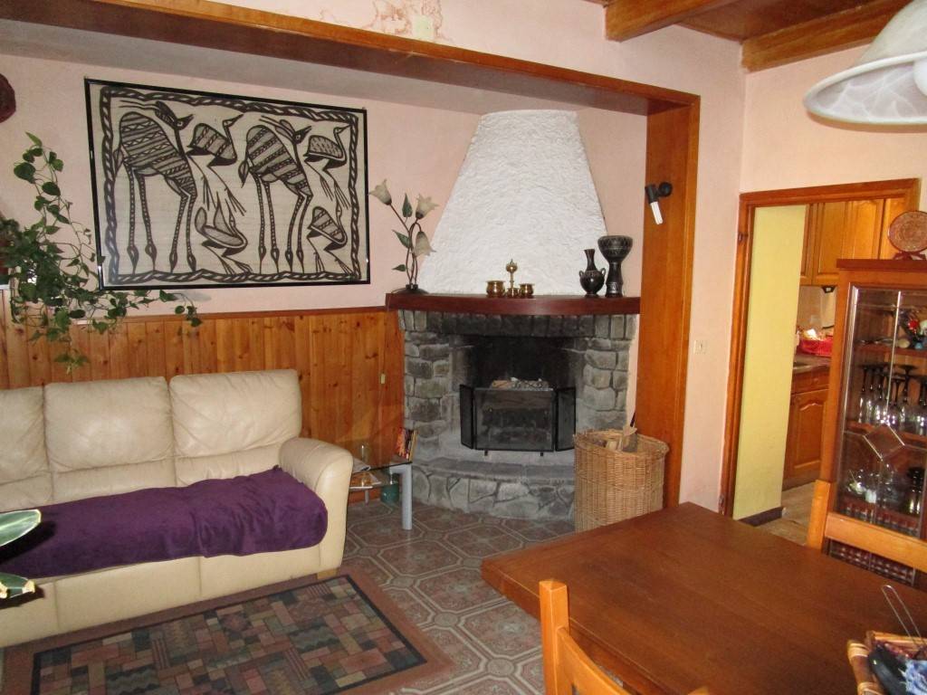 casa indipendente in vendita a Pievepelago