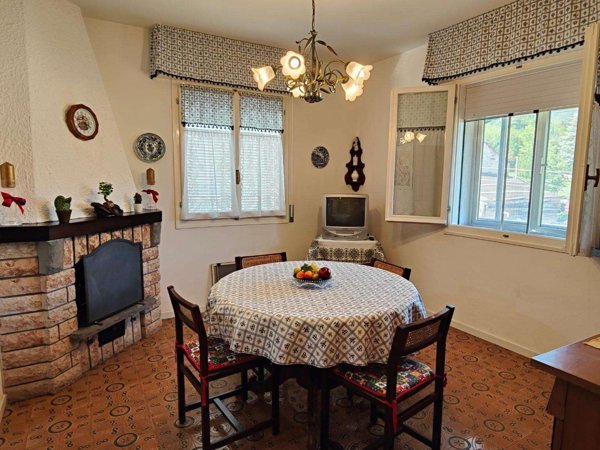 casa indipendente in vendita a Pievepelago