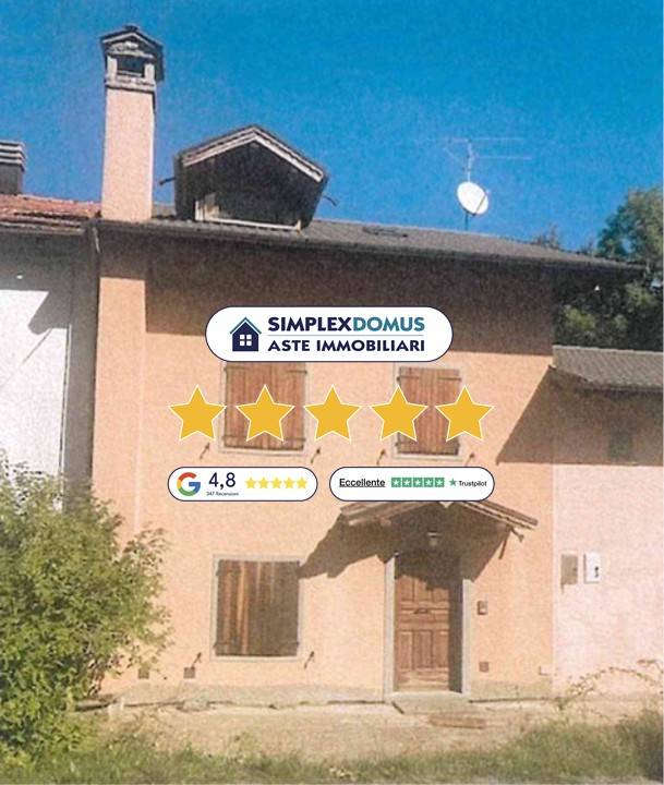 appartamento in vendita a Pievepelago in zona Sant'Anna Pelago